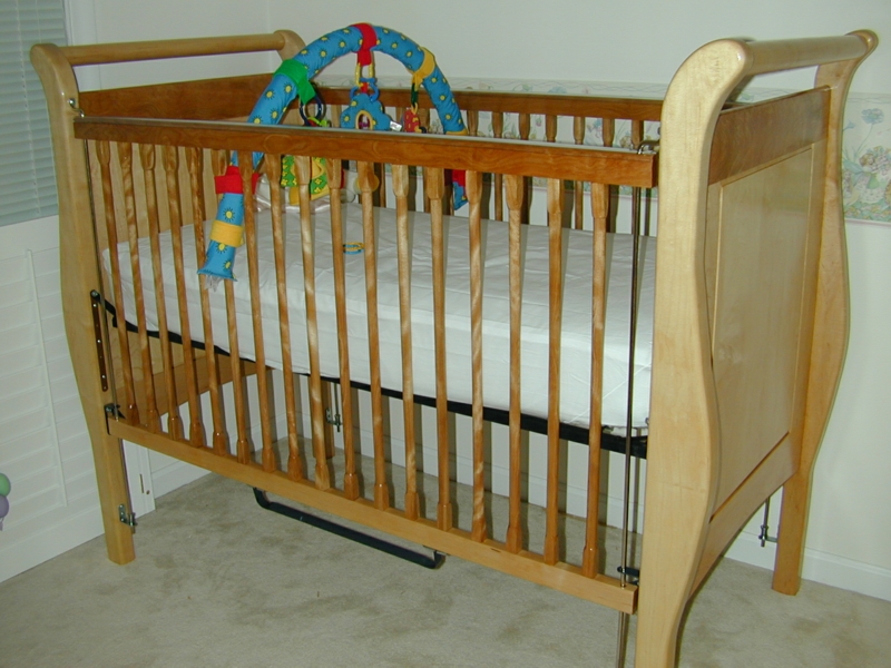 crib17.jpg 
800 x 600 JPEG-compressed image 
(347,143 bytes)
