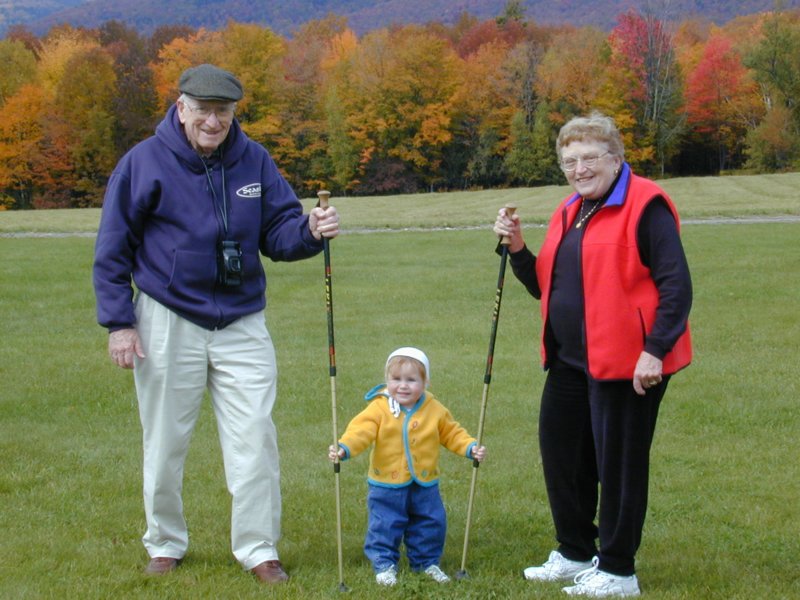stowe10.jpg 
800 x 600 compressed image 
(102,048 bytes)