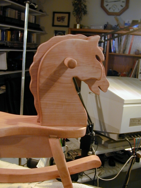 rockinghorse16.jpg 
450 x 600 JPEG-compressed image 
(193,946 bytes)