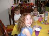 Preview of: 
thirdbday05.jpg 
800 x 600 JPEG-compressed image 
(373,360 bytes)