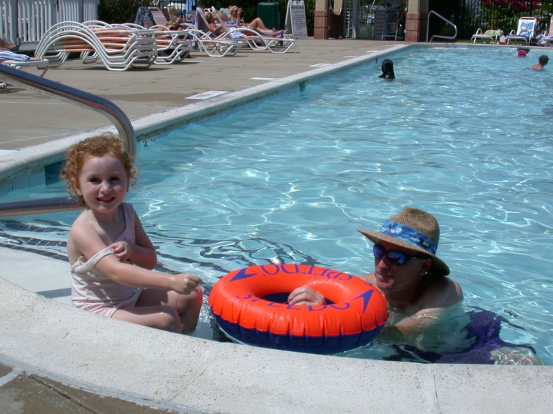 cruisesouth23.jpg 
800 x 600 compressed image 
(109,326 bytes)