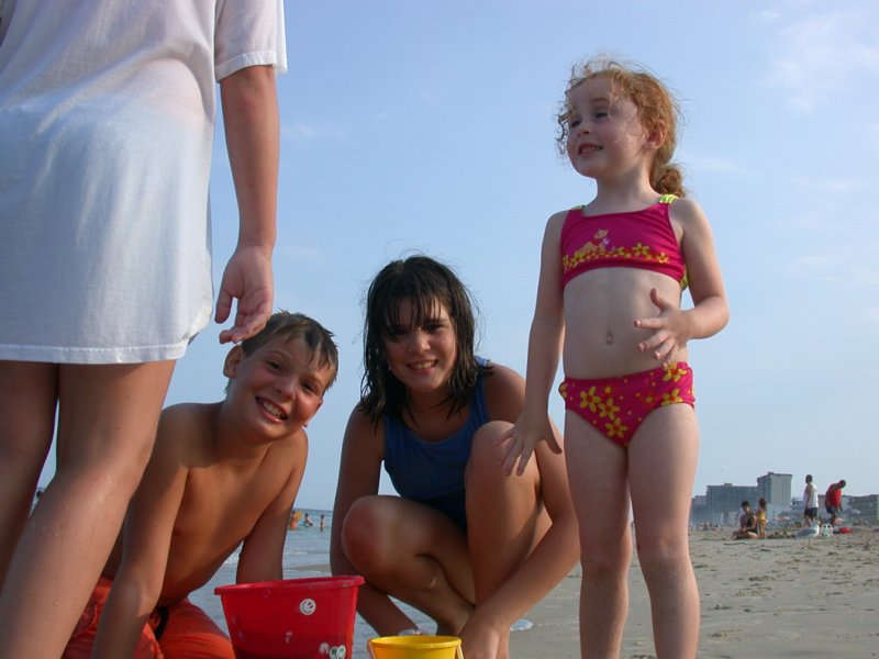 cruisesouth28.jpg 
800 x 600 compressed image 
(63,200 bytes)