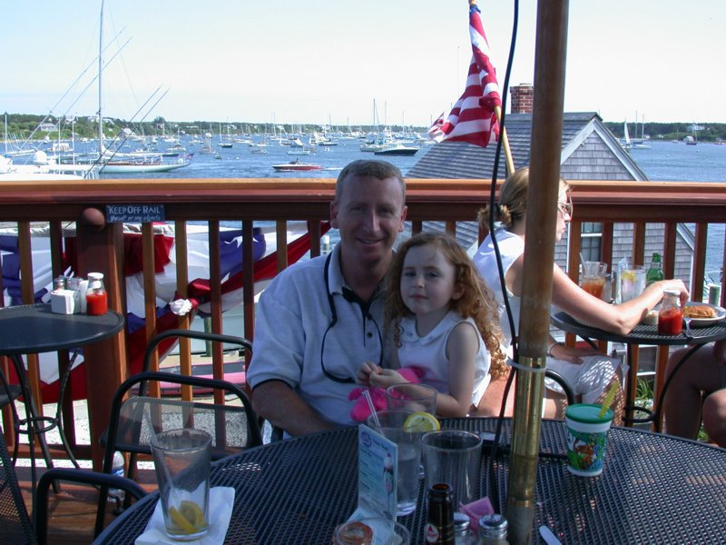 cruisingthecape16.jpg 
800 x 600 compressed image 
(115,290 bytes)