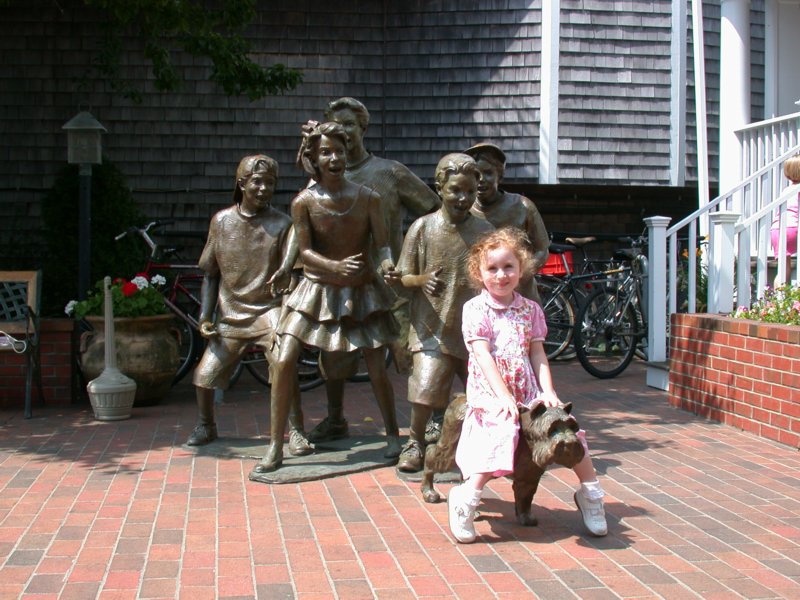 cruisingthecape21.jpg 
800 x 600 compressed image 
(118,993 bytes)