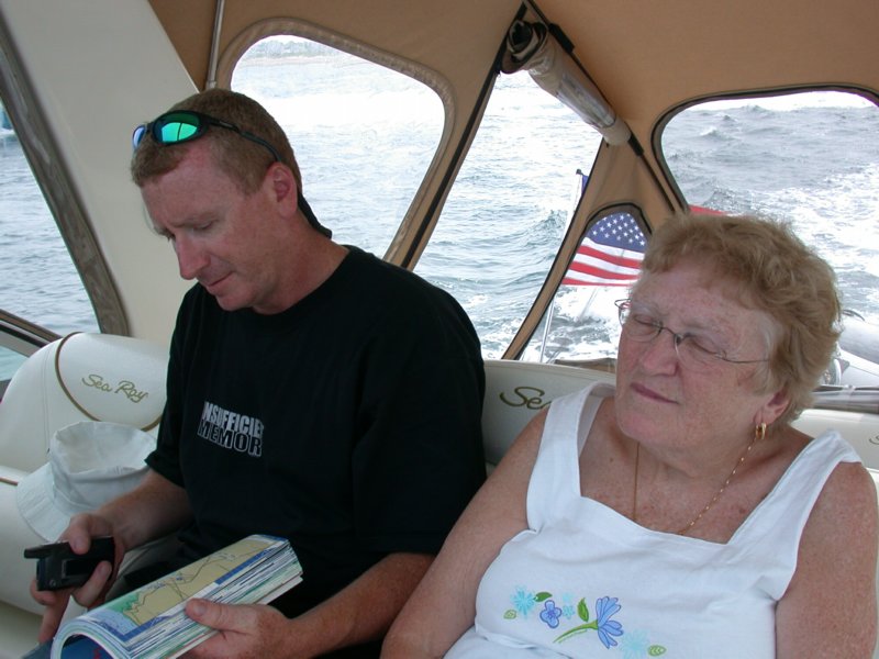 cruisingthecape27.jpg 
800 x 600 compressed image 
(81,830 bytes)