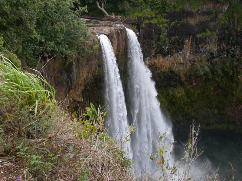 hawaii25.jpg 
800 x 600 compressed image 
(136,124 bytes)